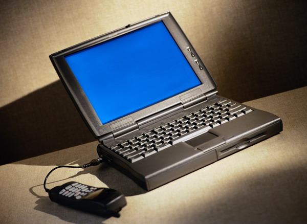 抽象商业图片-商业金融图 电脑 电话 充电 键盘