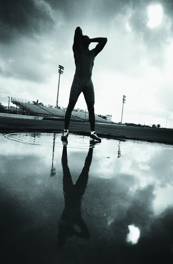 赛场竞技图片-运动图 抱头 绝望 失败,运动,赛场