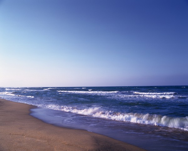 海滩图片-风景图 水花 冲浪 风光,风景,海滩