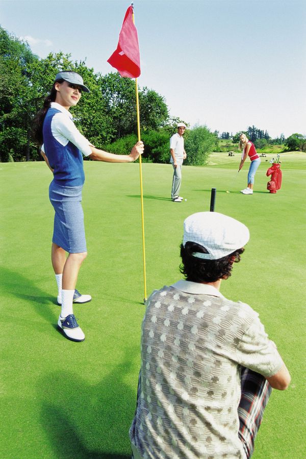 高尔夫运动图片-运动图 手握 红旗 站姿,运动,高