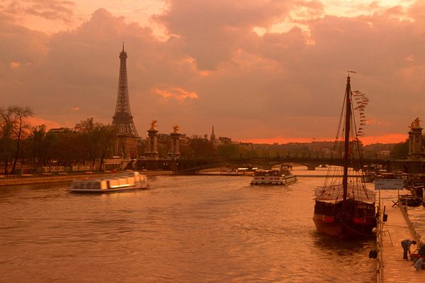 法国巴黎图片-旅游风光图