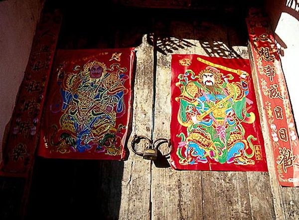 中国节日图片-综合图 乡下 旧门 门神 ,综合,中国