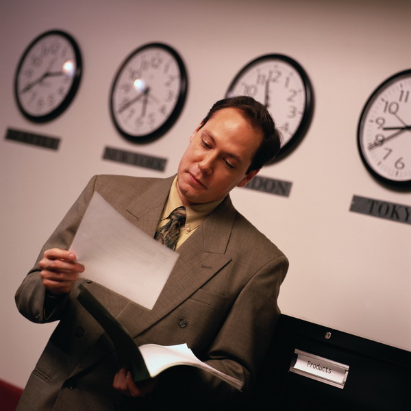 办公会议图片-人物图 墙壁 时间表 计划书,人物