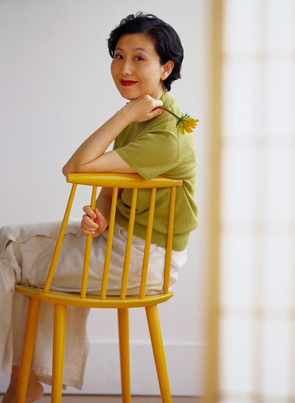 <em>女性生活图片</em>-<em>人物</em>图 椅子 侧面特写 尊贵,<em>人物</em>