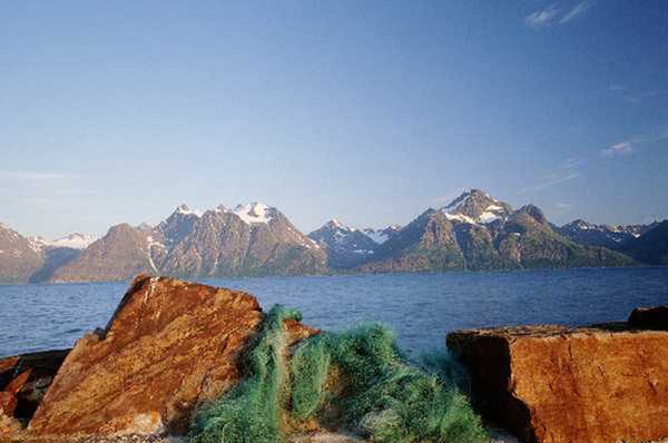 古代建筑图片-中国民间艺术图 渔网 捕鱼 岩石