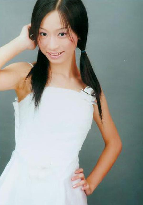 <em>靓妹</em>一族图片-人物图 清纯 小辫子 <em>少女</em>,人物,靓