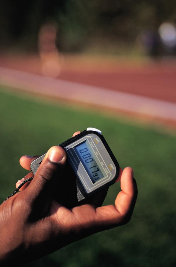 体育锻炼图片-运动图 短跑计时 大屏幕秒表 远