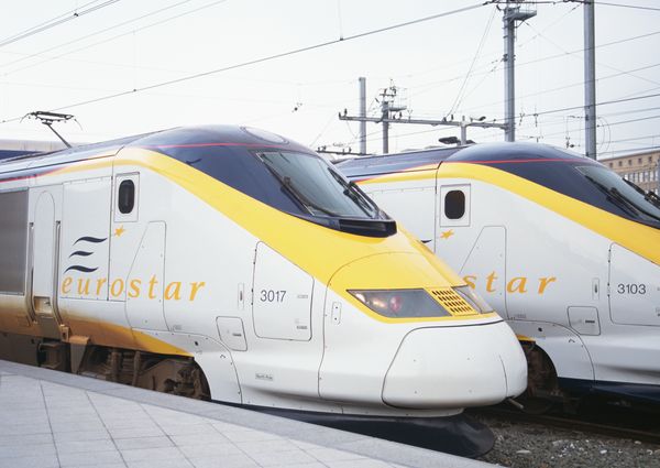 伦敦柏林历史风景图片-建筑图 车头 列车 交通