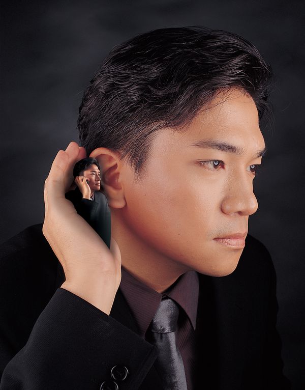 电子商务图片-电脑科技图+聆听