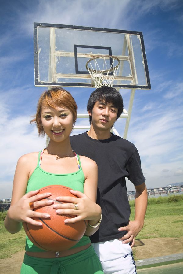 青春活力图片-运动图+情侣