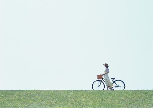 放飞心情<em>图片</em>-休闲保健图 <em>远景照片</em> 丽人倩影 